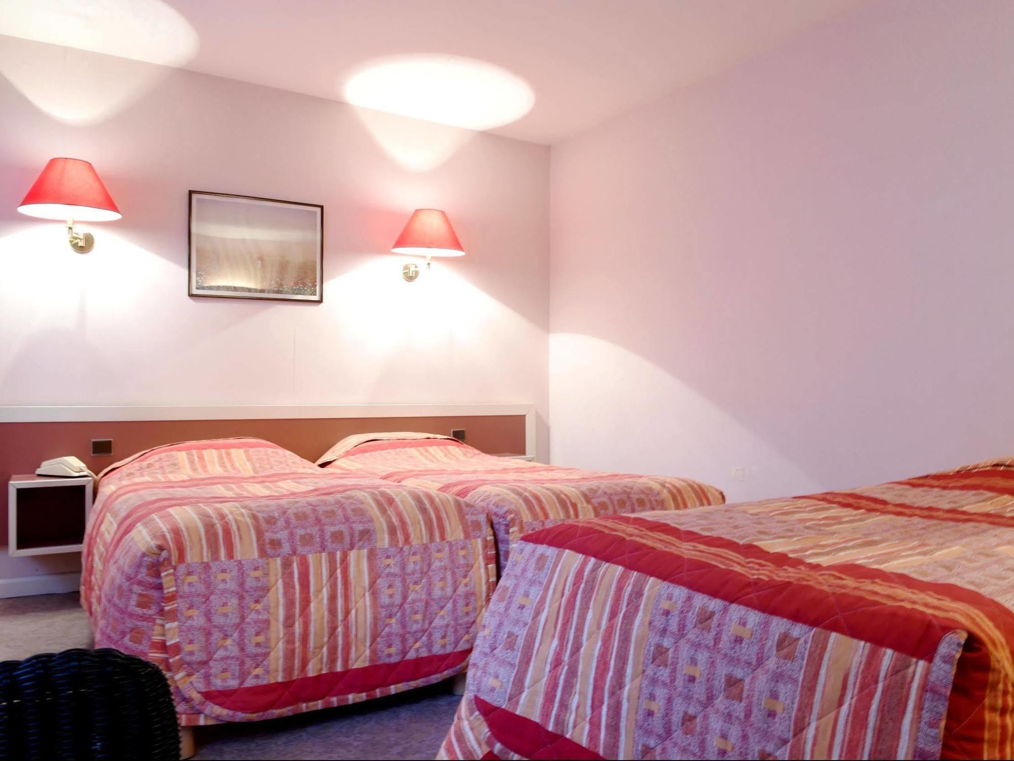 Logis Hotel L'Auzeraie Ax-les-Thermes Luaran gambar
