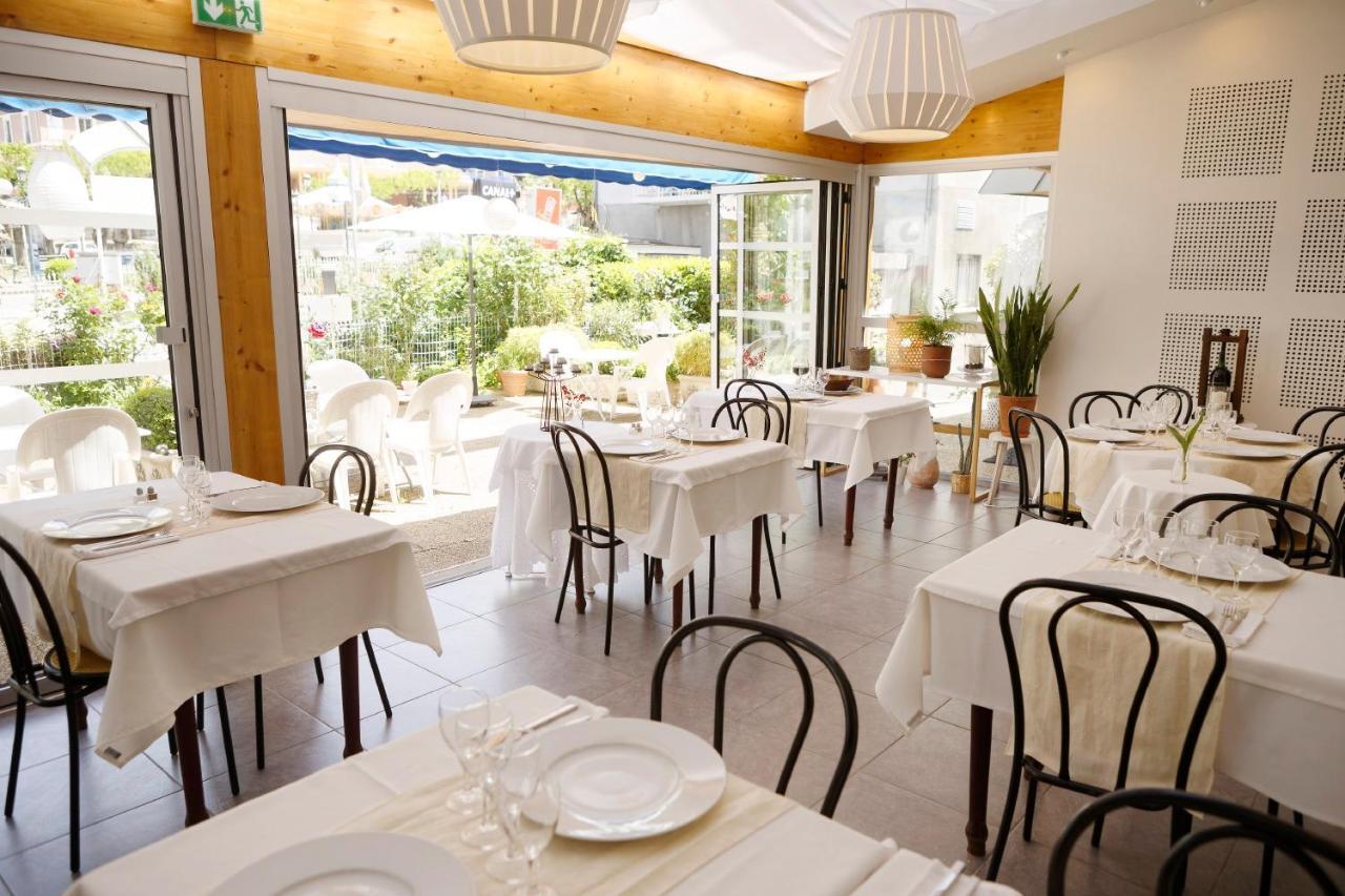 Logis Hotel L'Auzeraie Ax-les-Thermes Luaran gambar